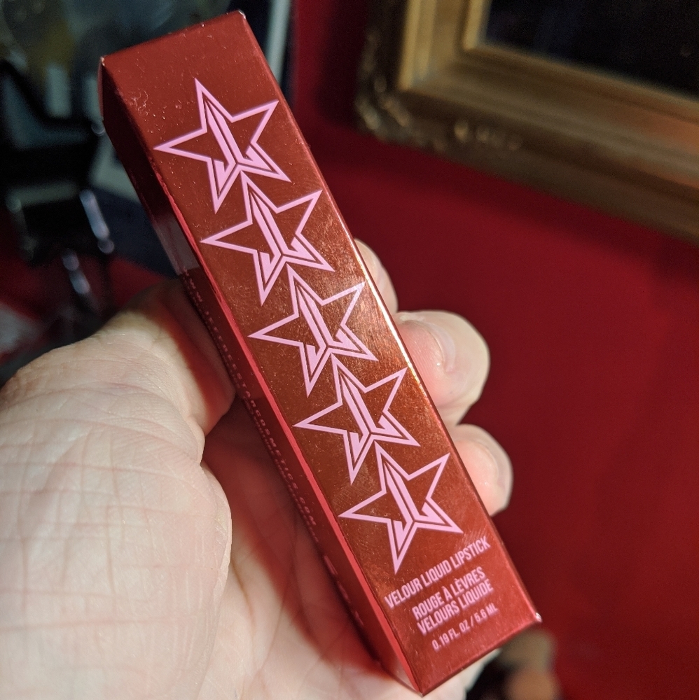 Jeffree star valentines mystery liquid lip